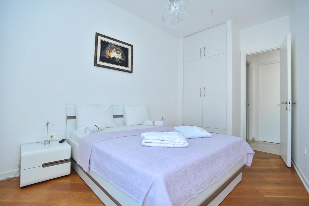 Luxury Montesun Apartments 부드바 외부 사진