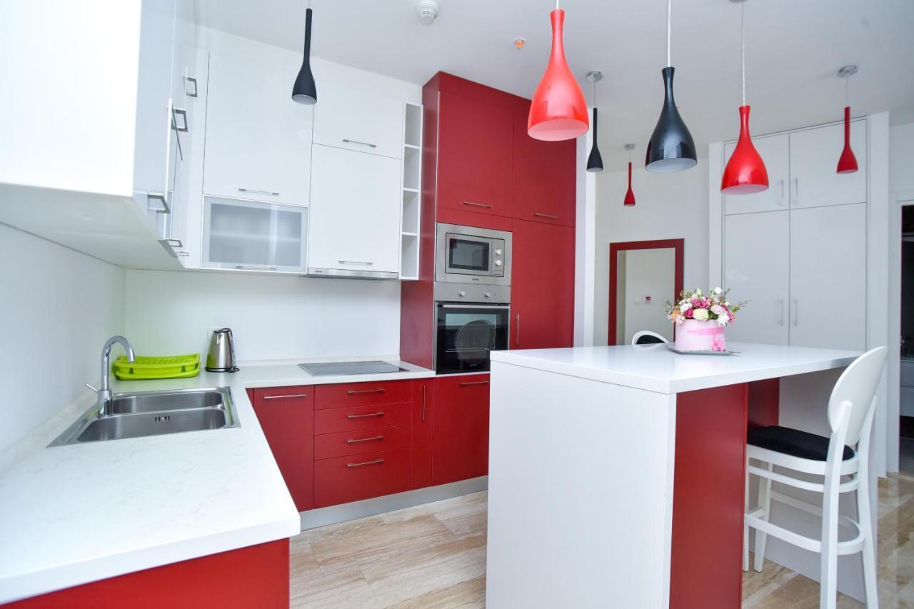 Luxury Montesun Apartments 부드바 외부 사진